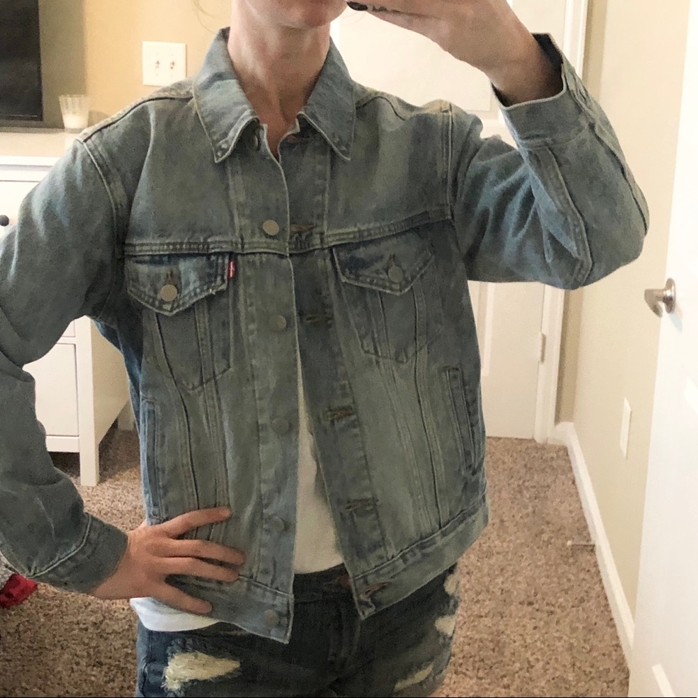 Levi Ex-Boyfriend denim jacket